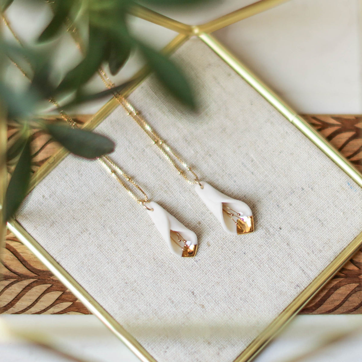 small calla lily necklace – Remnant Studios