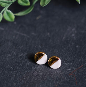 white and gold round stud earrings, gold filigree jewelry, Austin jewelry, porcelain wearable art, social impact jewelry, ethical accessory