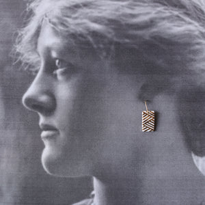 gold lines rectangle earrings